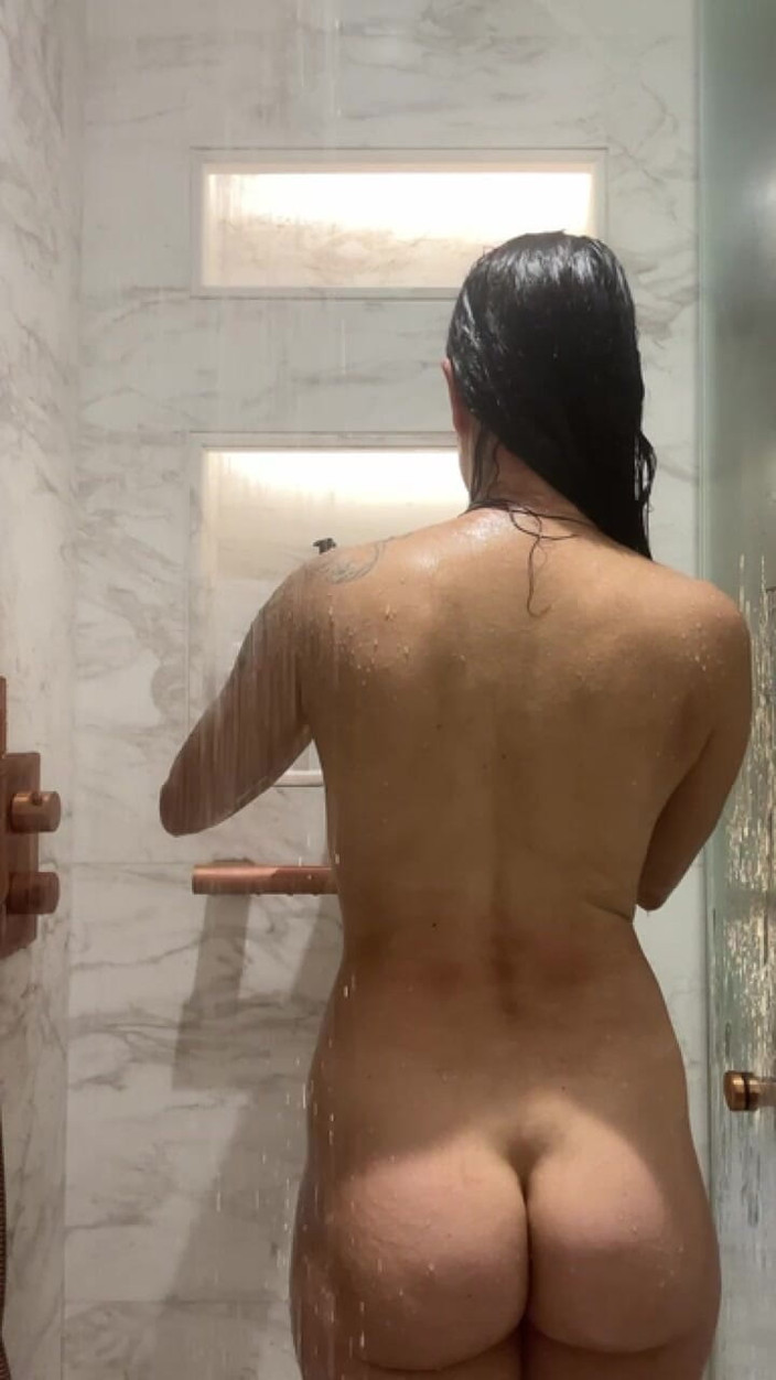 Billie Star Real: Prsa Billie Star Ve Sprše