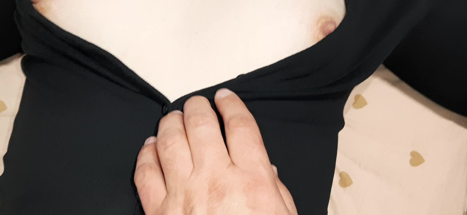 Vik_All: 阴户华丽的继母Regina允许我在一个人在家时操她。