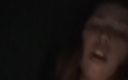 Eliza White: Mi filmo la figa bagnata che viene scopata
