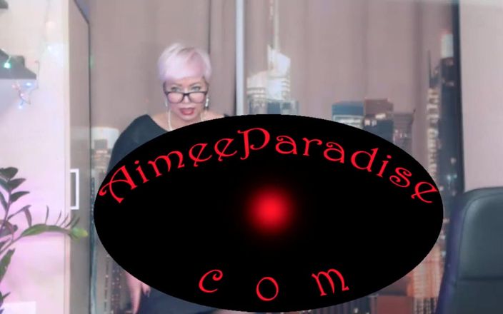 AimeeParadise: My Mature Bitch Makes a Video for a Client))) Yes,...
