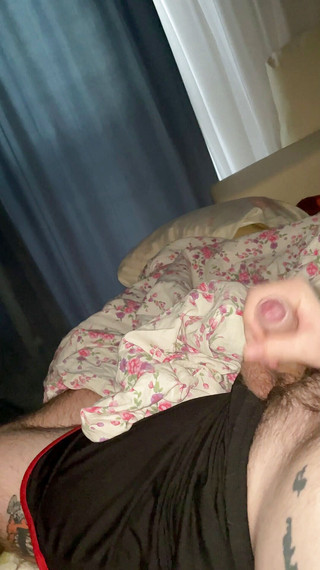 AlexRitchh: Výstřik na břicho