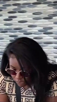 Diana sucia le encanta presumir un poco