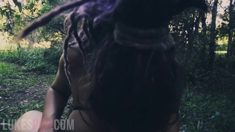 Lukes POV: Nena tatuada de grandes tetas caliente hace una mamada en...