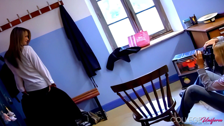 College Uniform: Séance photo avec Candice Collyer, Hayley-Marie