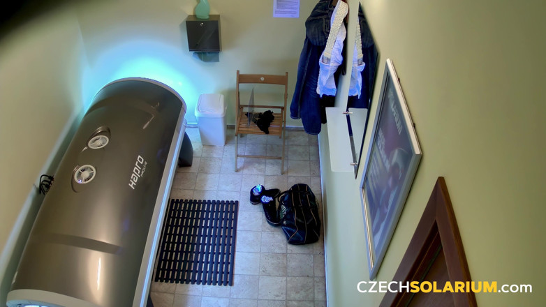 Czech Solarium: Czech solarium 60: provocante inchiostrato nel solarium