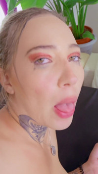 La reina Hailey anal