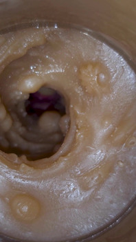 Precum Esguichando Na Minha Buceta, Câmera De Brinquedo Na Vagina 4K. Extremo Close-up!