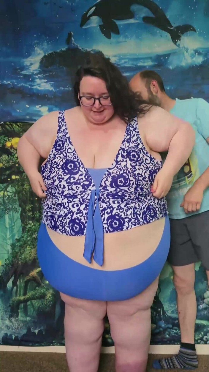 SSBBWLadyBrads: SSBBW obří tlusté tělo plavky s pomocí
