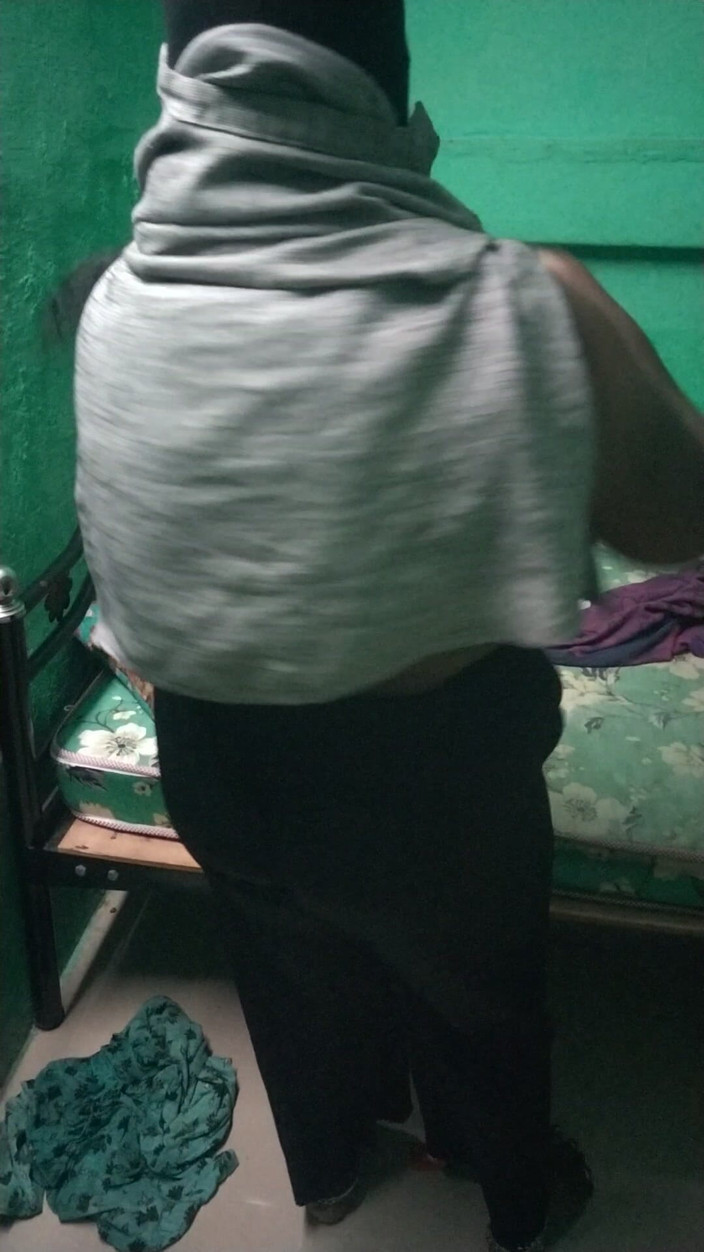 Tamil lesbian: Šaty s rajcovním sexem