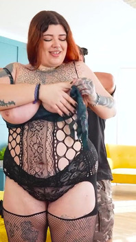 Bellezza Alternativa Paffuta Scopa Una Turista: Leia Sáez, Che Spremere La Lefa Italiana a Fakings