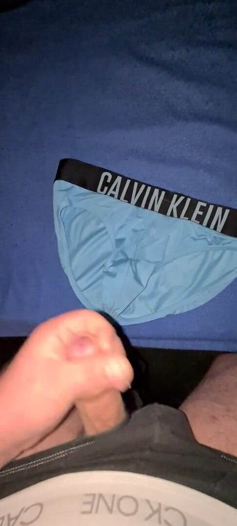 CumShorts: İç çamaşırı boşalması 2