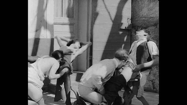 Vintage Erotic Archive: ティータイム