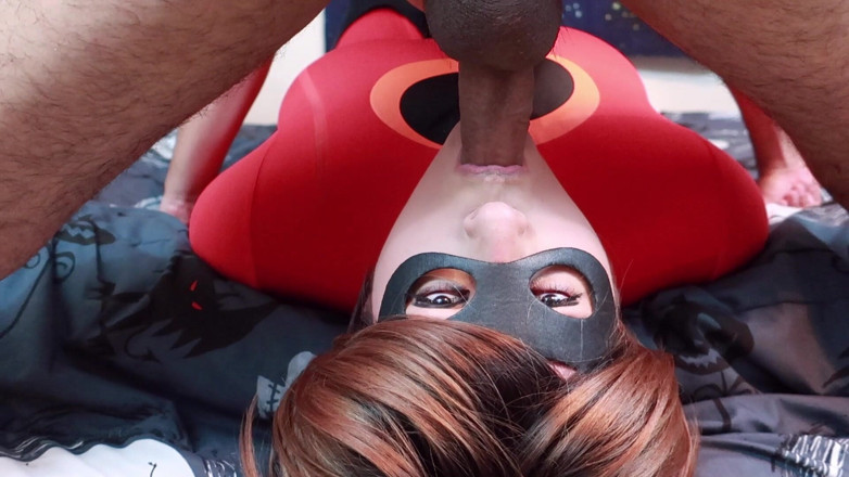 VickyVixen: Elastigirl in haar mond