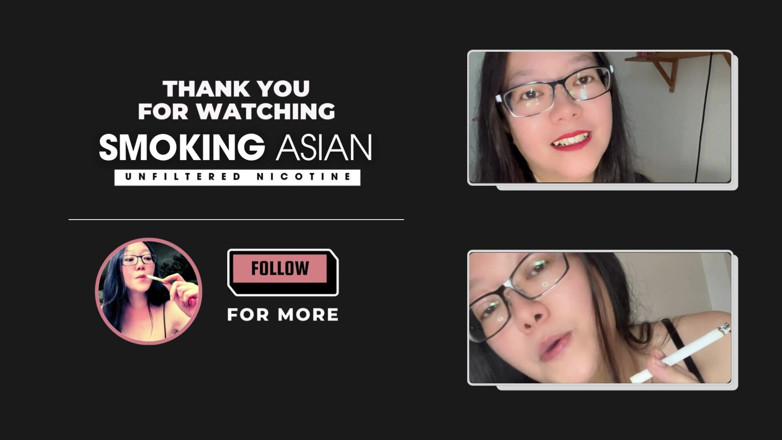 Smoking Asian: Oben-ohne-Rauchen, asiatin: titten raus, rauchenden Zigaretten auf dem balkon, zusammenstellung