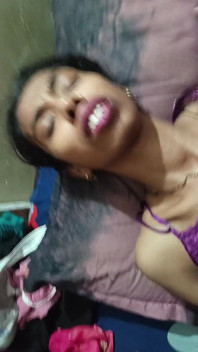 Desi Sister-in-law Was Fucked by Her Father-in-law Right in Her Own House
