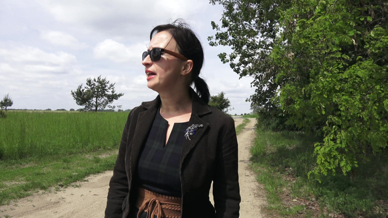 Wanilianna: 道路の黄金のシャワー