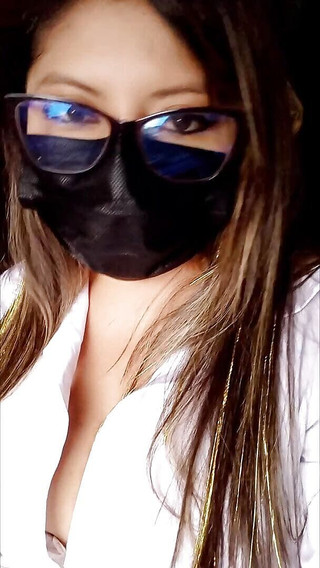 Martin13: 수업에 갈 준비를 하는 학생