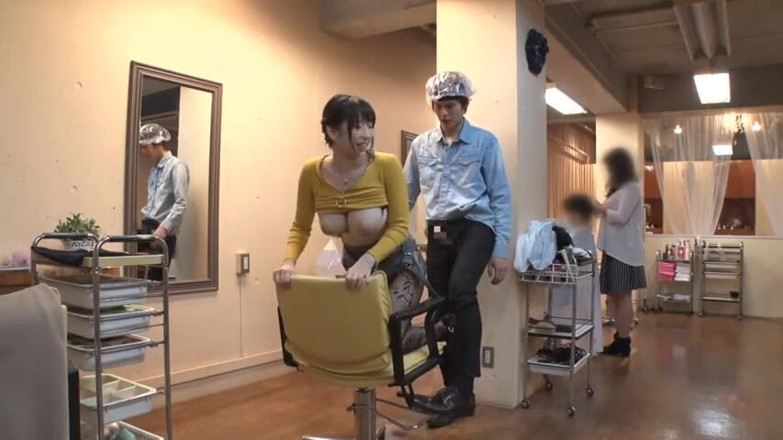 CherryBONBON: That Salon Where Our Eyes Meet a Little Too Often