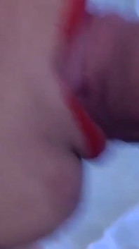 Pompino con sperma in bocca Primo piano