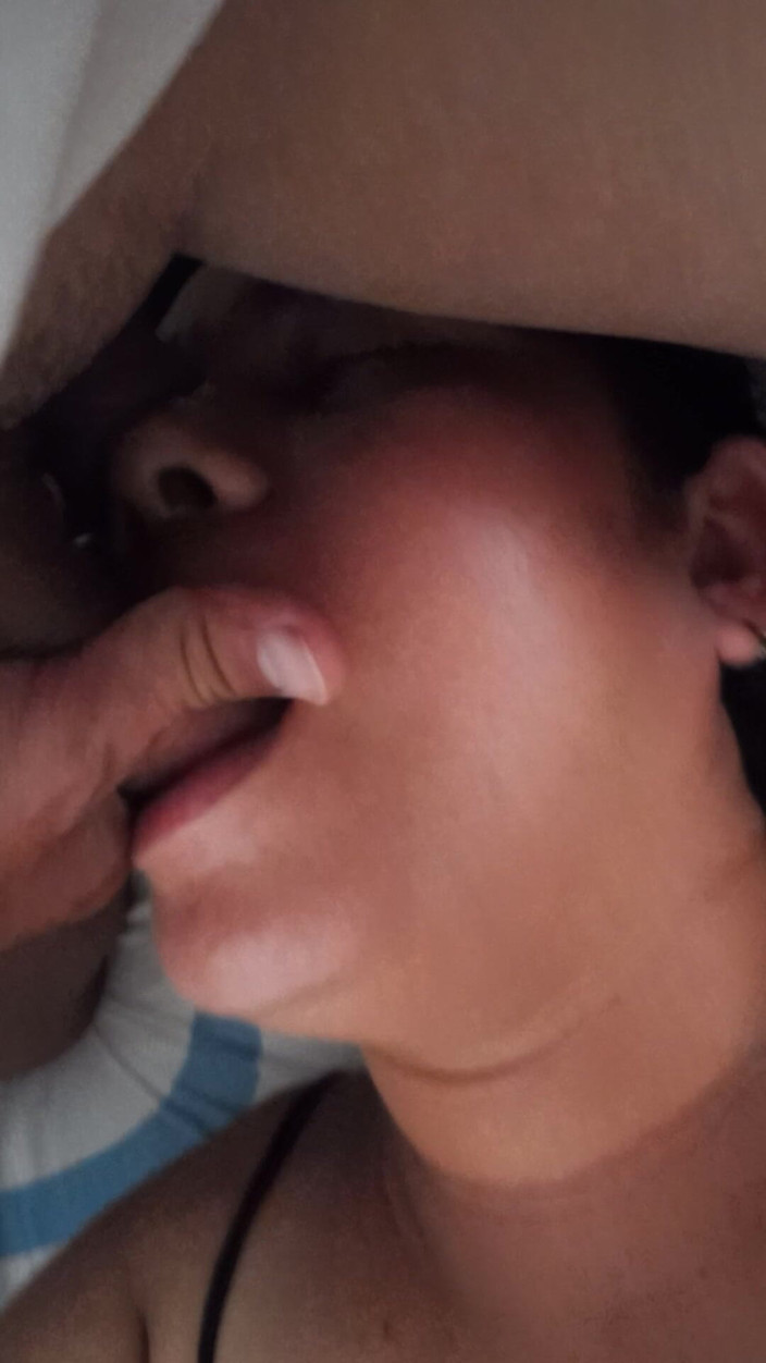 Valkyrie and Luigy Couple: 我喜欢吮吸的女友的美味口交