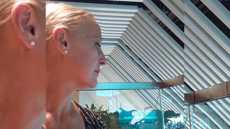 Selena701: Blond mogen fru njuter av dagligt sex