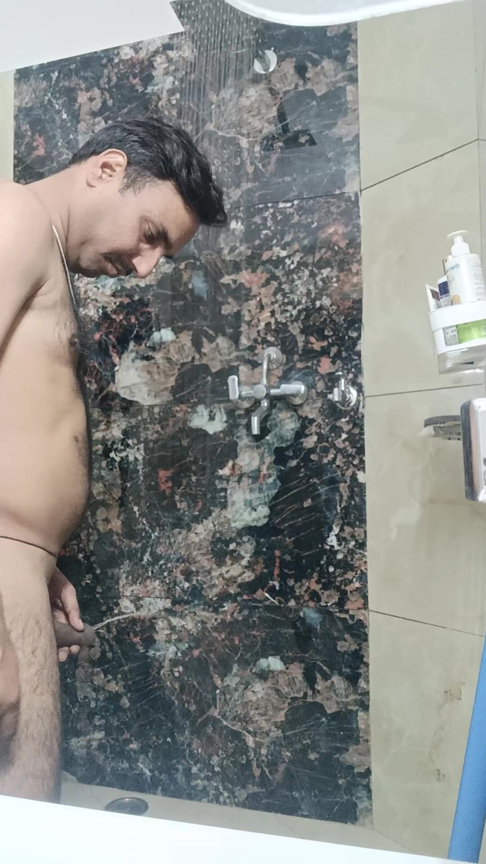 Rajasthani-old-lover:  Indyjski Desi Man prysznic