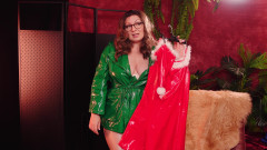 Arya Grander: Curvy Me in a Santa Dress... in July!? Try on...