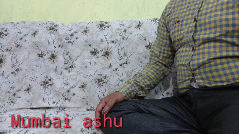 Mumbai Ashu: Patron eve geldi ve gelini Kamal'a zevk verdi