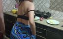 Saara Bhabhi: Bhabhi, qu&amp;#039;est-ce que tu fais dans la cuisine ? Je veux...