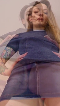 Kylie Harris - çok pissin