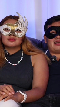Awek memujuk teman wanitanya untuk merakam video lucah pertamanya