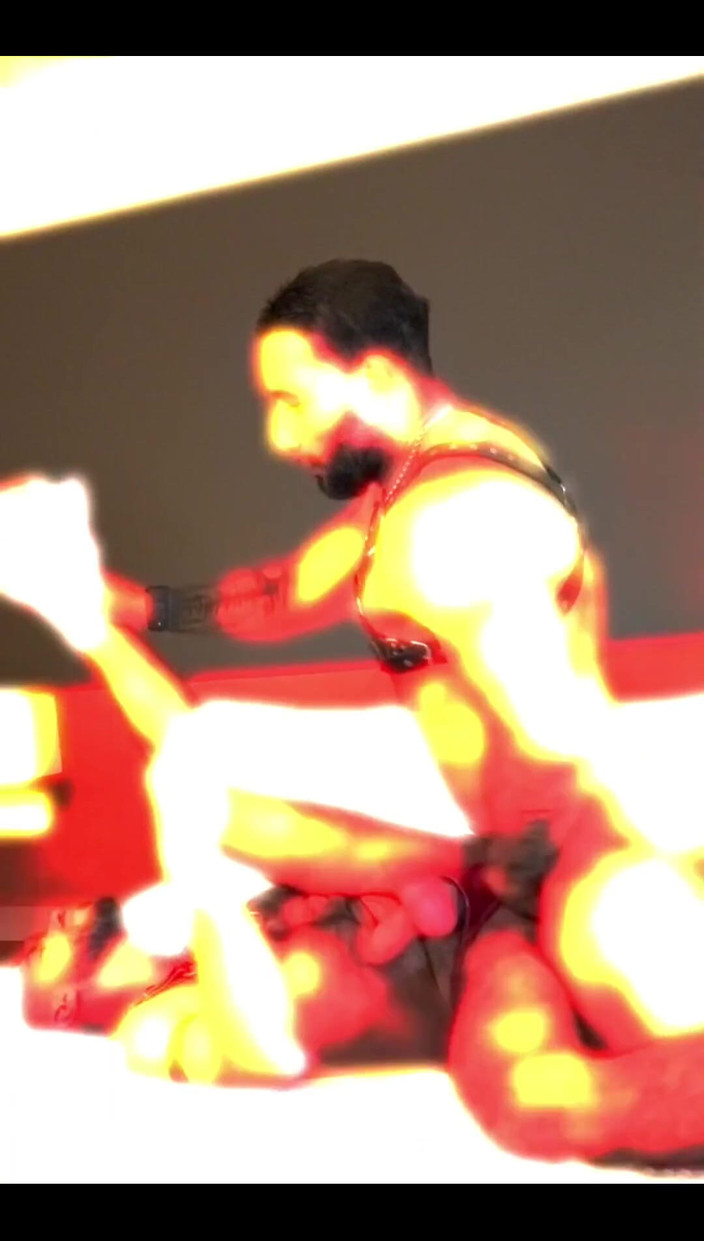 Gianni Gio: Jaký lahodný Francouz a jeho velký zadek