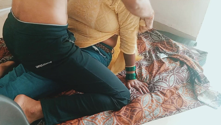 Harder299: Desi Dorf-ehefrau, romantik und sex. Indisches heißes bhabhi ki chudai
