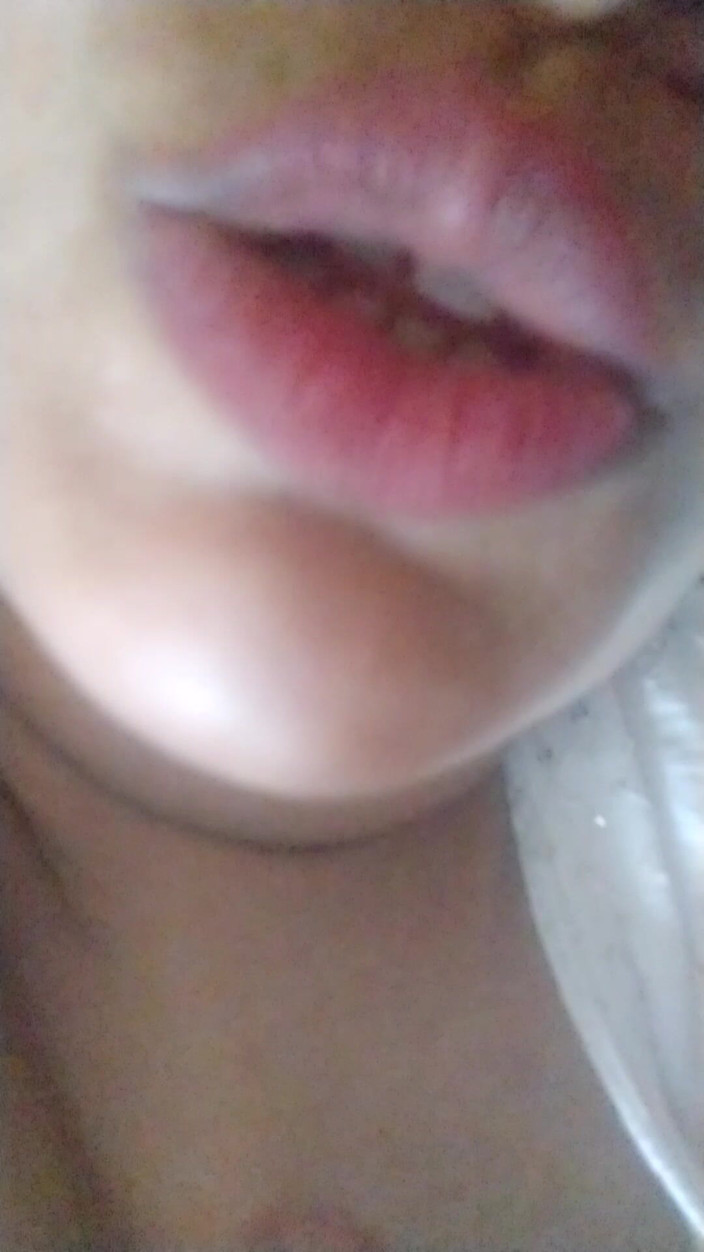 Dr_doom21: Bhabhiji ki rasile hoth with voice ke ssath