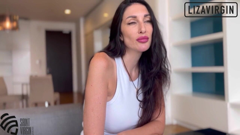 SaintVirginPro: Esposa trai o marido com seu enteado