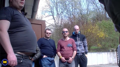 Mature NL: La matrigna tedesca ha una gangbang