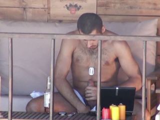 Gaybareback: Exhibitionistische masturbation für hetero-araber