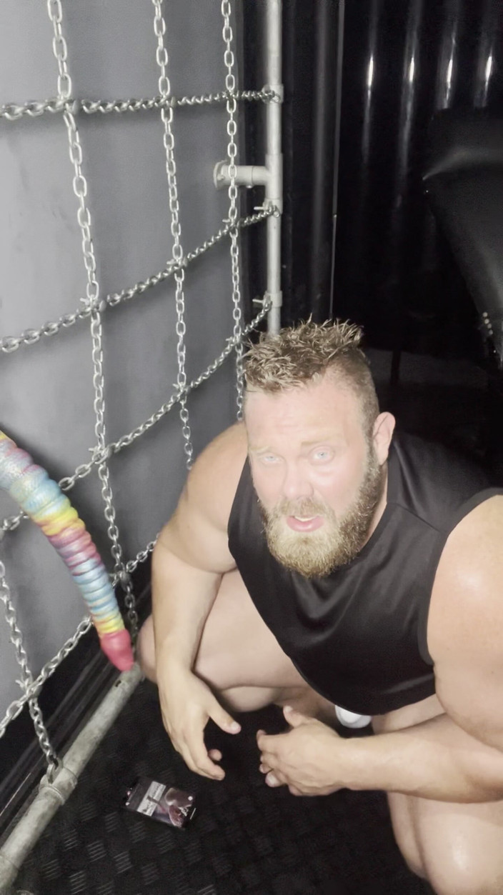 Jack stacked: Trying Out My Huge Toy!