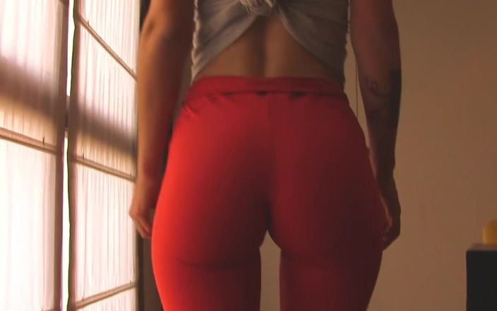 Argentina Latina Amateurs: Верблюжья лапка милфы и сиськи с лактацией в домашнем любительском видео