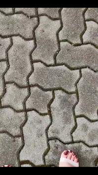 Yeni Sandaletler