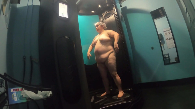 SexyNEBBW: Sexy bbw spray gebruind
