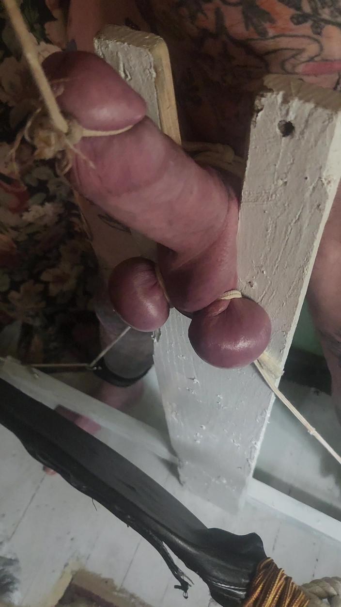 Goode Girl: Дівчина goode, нечестиве розп'яття яєць, частина 2