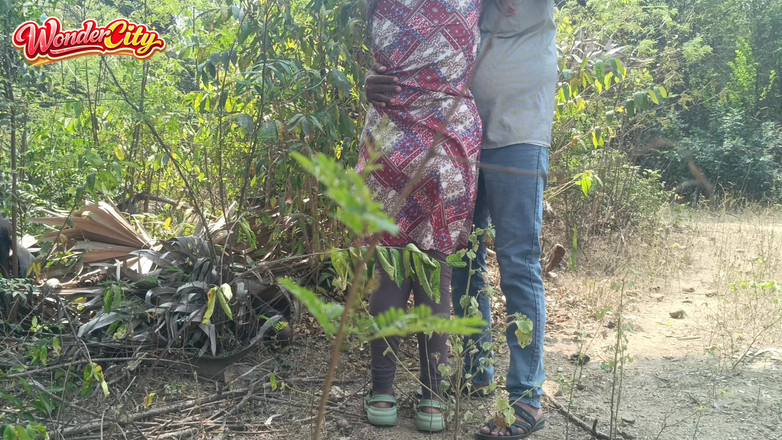 Magilmathi: フォレストとかわいい女の子が予想外の熱いロマンスを経験しました