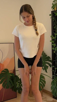 สายจีเหม็นๆ ของ Sniff Mia Pixie หลังออกกําลังกายจัดหนัก
