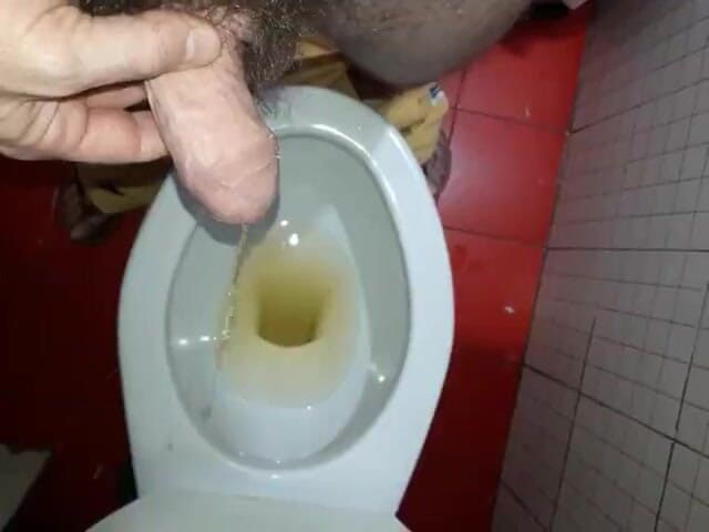 KinkyPigDad: Dương vật đẫm mồ hôi, hôi hám, phô mai, đi tiểu