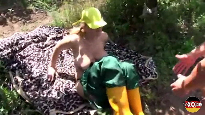 123XXX - Fucked Amateurs in Germany!: 야외에서 좋은 섹스를 좋아하는 하드코어 금발