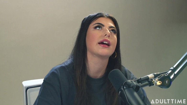 Adult Time Podcast: Being a Professional Dominatrix Isn't What Gal Ritchie Expected! | the...