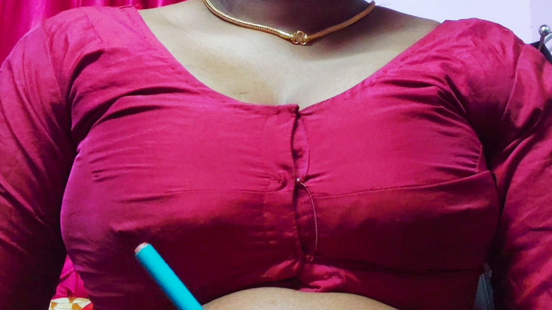 Desi Mohini: Young Indian Couples Has Sex at Home