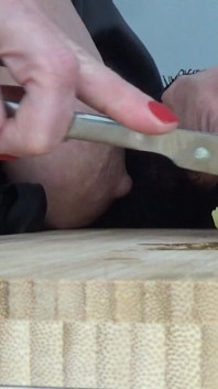 Big Hanging Tits Cook Breakfast