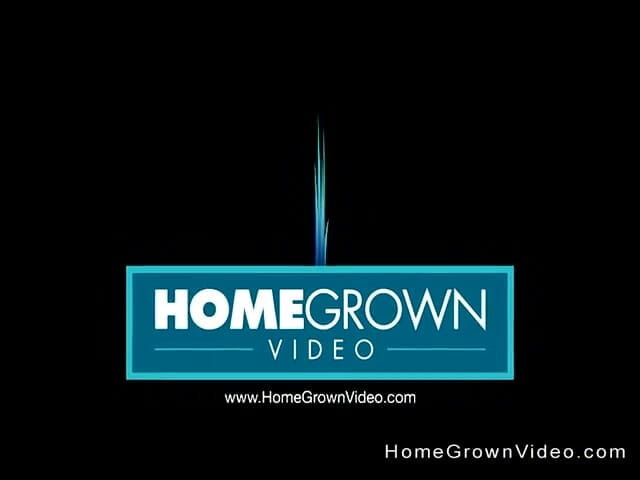 Homegrown Vintage: Amatörler kamerada anal seks yapıyor